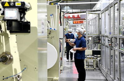 雙統籌 雙勝利 | 做好“統籌”文章，鳳崗個人衛生用品企業積蓄高質量發展新動能